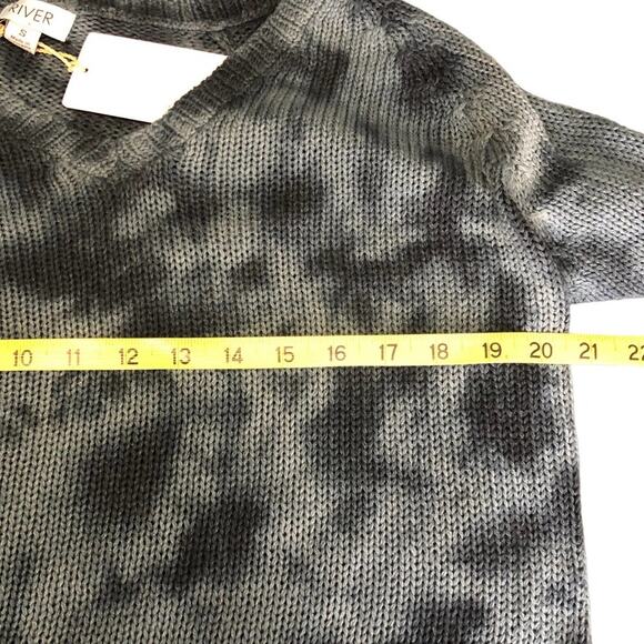 River Hand Dyed Cotton blend Sweater Small Navy V-neck NWT - Picture 6 of 10
